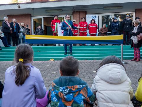 via Negarville - esterno - cerimonia di inaugurazione
