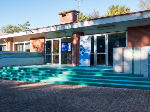 via Negarville - esterno