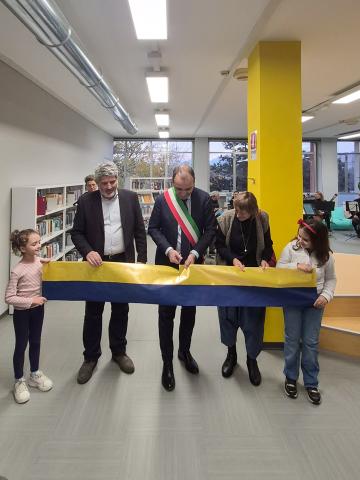 Inaugurazione del nuovo allestimento - novembre 2025 - Il taglio del nastro