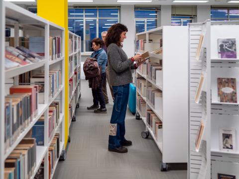 Inaugurazione del nuovo allestimento - novembre 2025 - Scaffali ad alta accessibilità